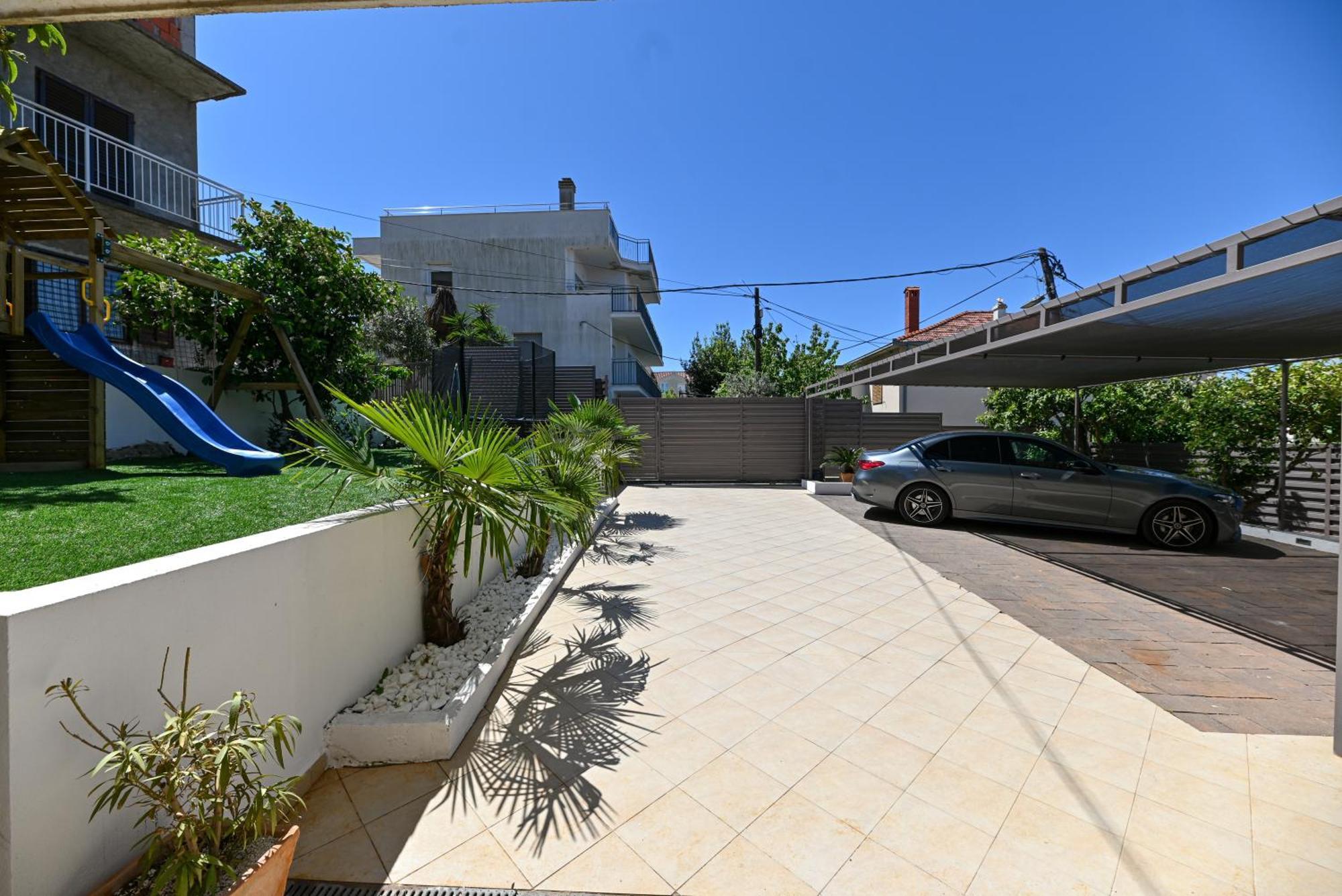 Villa Costa Blu With Pool By The Sea โตรกีร์ ภายนอก รูปภาพ