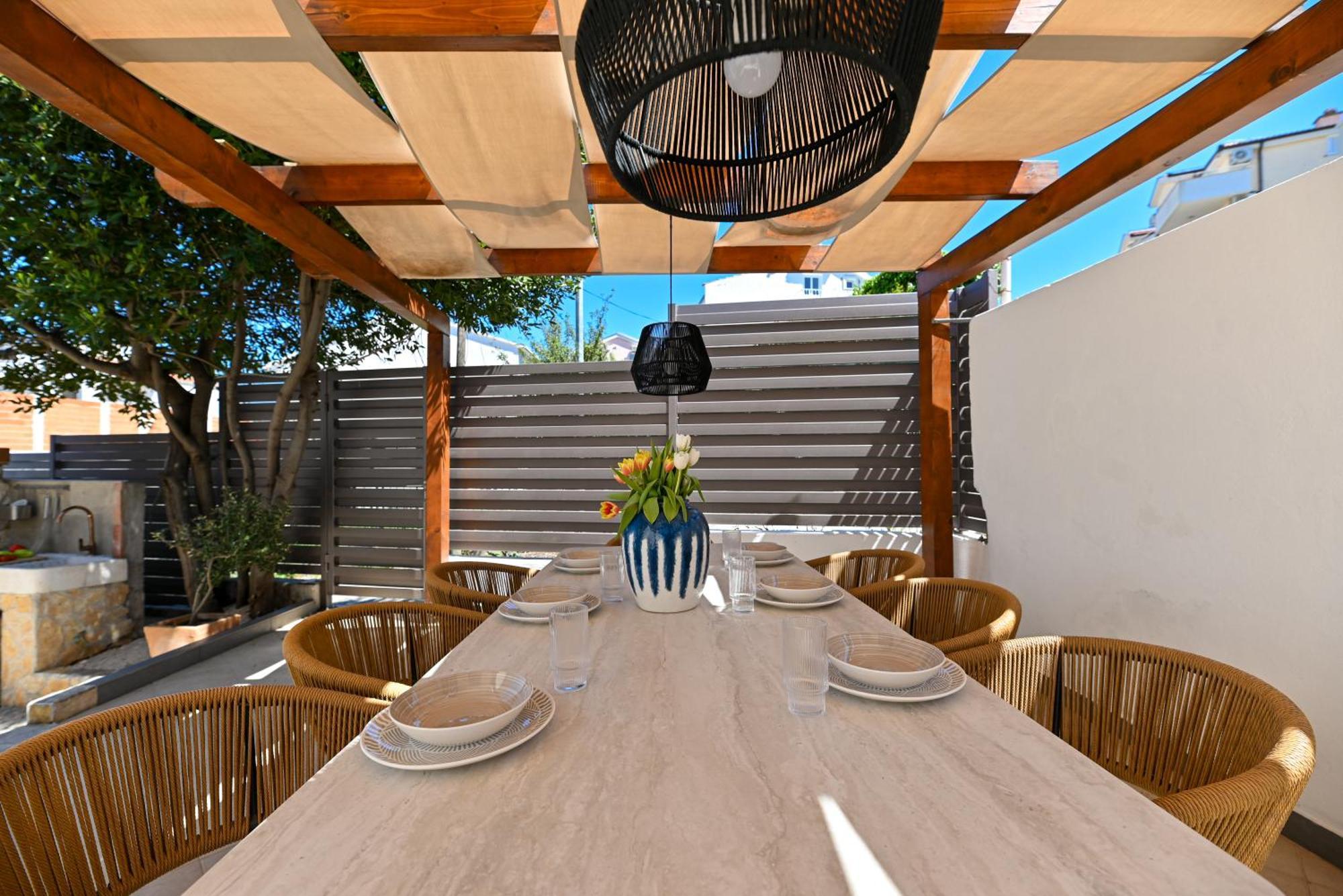 Villa Costa Blu With Pool By The Sea โตรกีร์ ภายนอก รูปภาพ