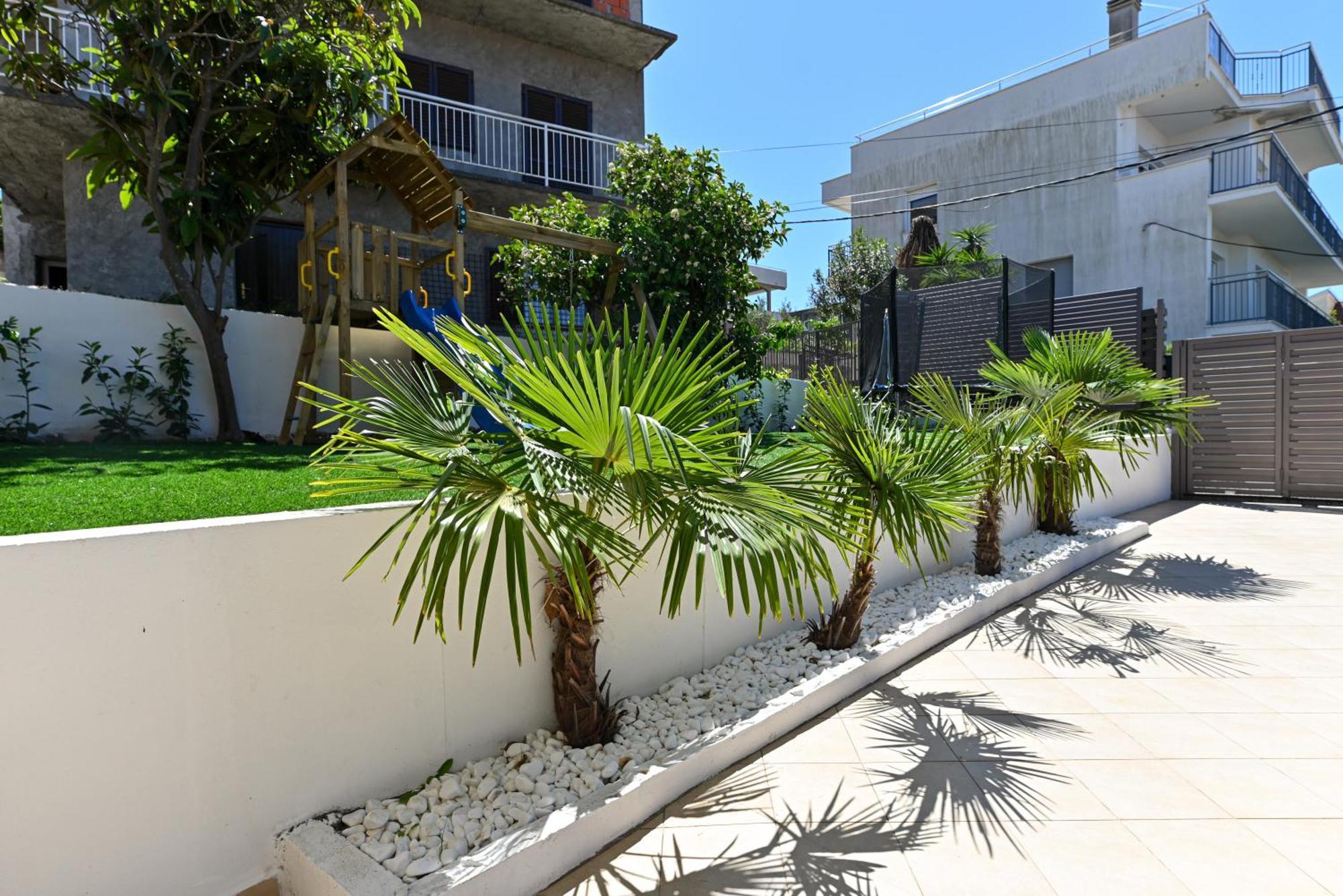 Villa Costa Blu With Pool By The Sea โตรกีร์ ภายนอก รูปภาพ